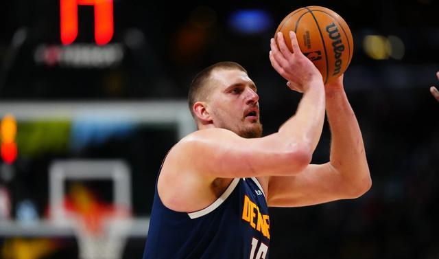 Yabo-雄鹿引发争议！，穆雷官方宣布刷新纪录新规再创辉煌时刻-Yabo